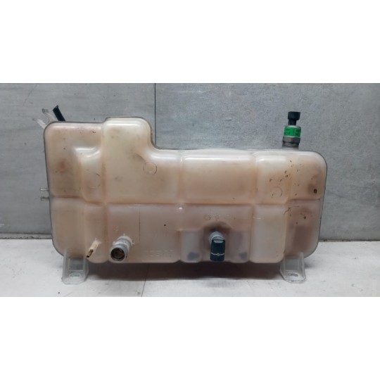 VASCHETTA ACQUA RADIATORE MOTORE IVECO Daily 2000>2006 usato