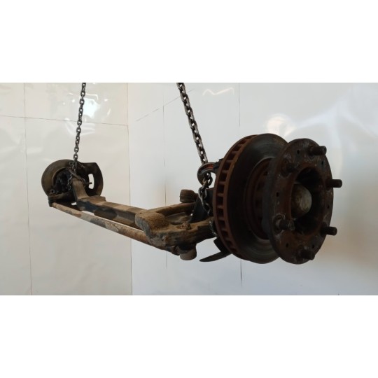 ASSALE ANTERIORE ISUZU N2R usato