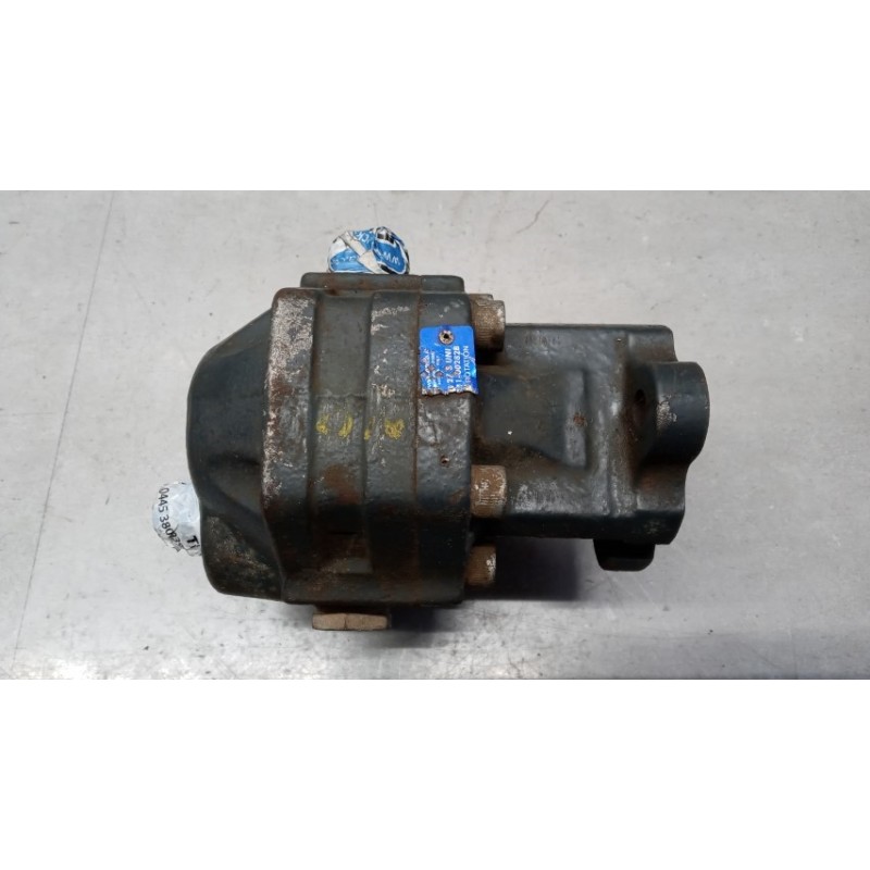 ISUZU HYDRAULIC PUMP  ISUZU N2R used