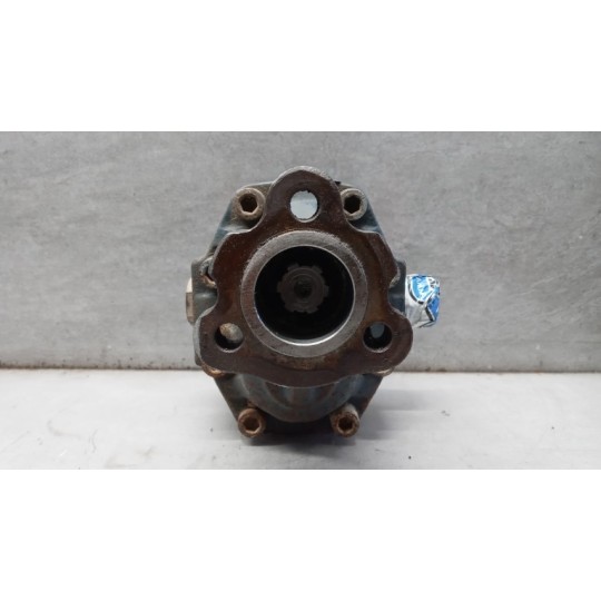 HYDRAULIC PUMP  ISUZU N2R used