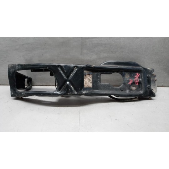 RIGHT HEADLIGHT SEAT ISUZU N2R used