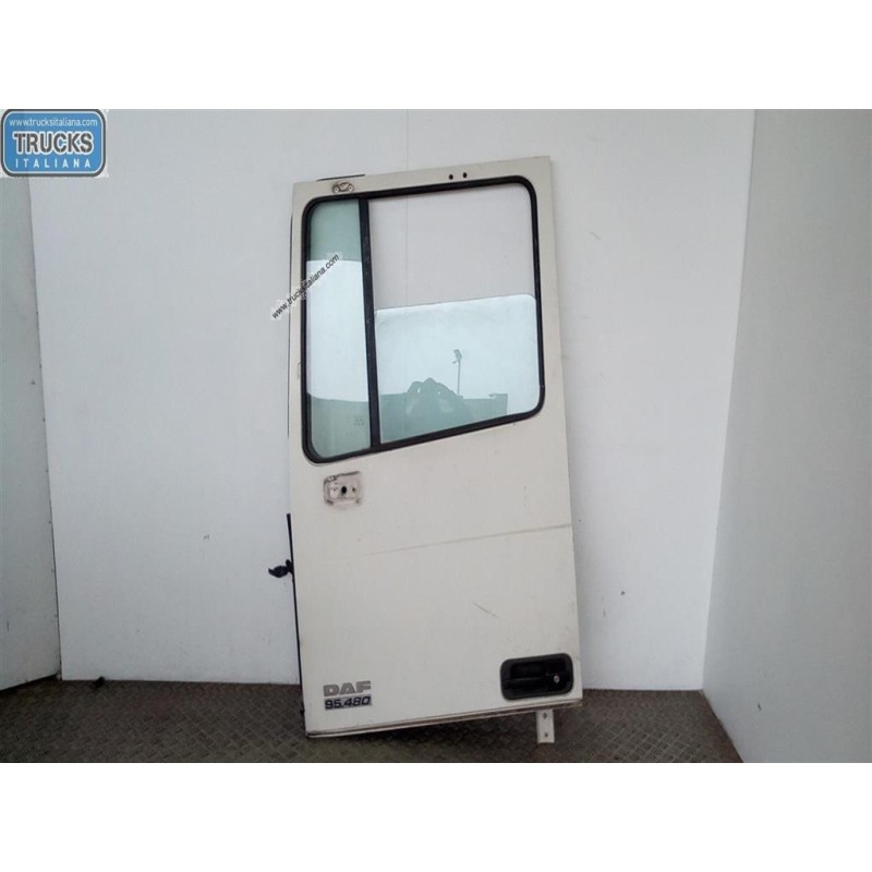 DAF PORTA ANTERIORE SINISTRA DAF XF95 usato