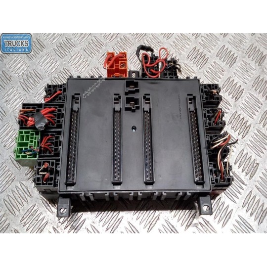 SCATOLA FUSIBILI DAF XF95 usato