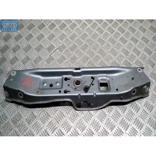 RIVESTIMENTO SUPERIORE ANTERIORE OPEL Astra H 2007>2010 usato