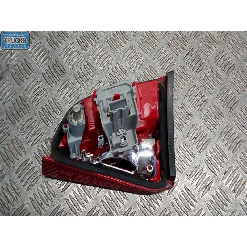 AUDI FARO POST INTERNO LED SINISTRO AUDI A4 2011>2015 usato