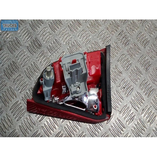 FARO POST INTERNO LED SINISTRO AUDI A4 2011>2015 usato