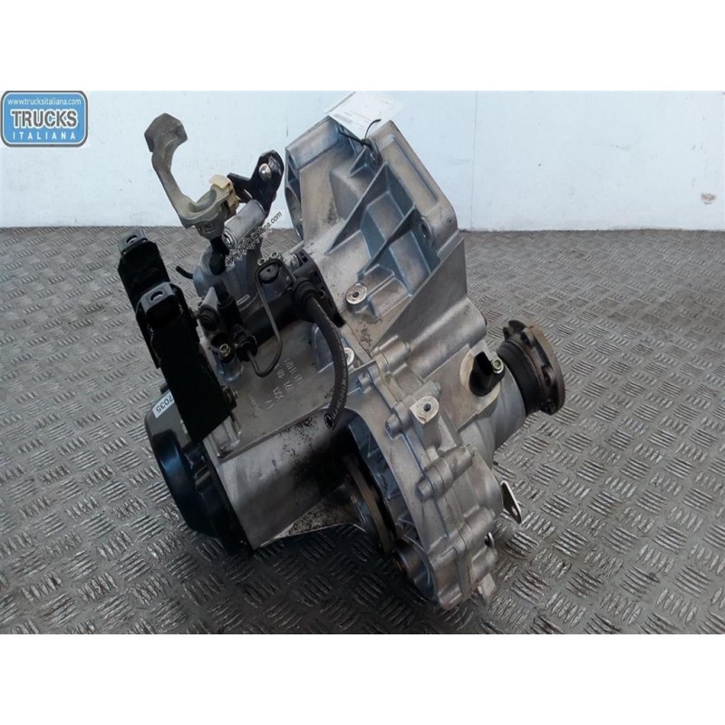 VOLKSWAGEN GEARBOXES  VOLKSWAGEN Polo 2001>2005 used