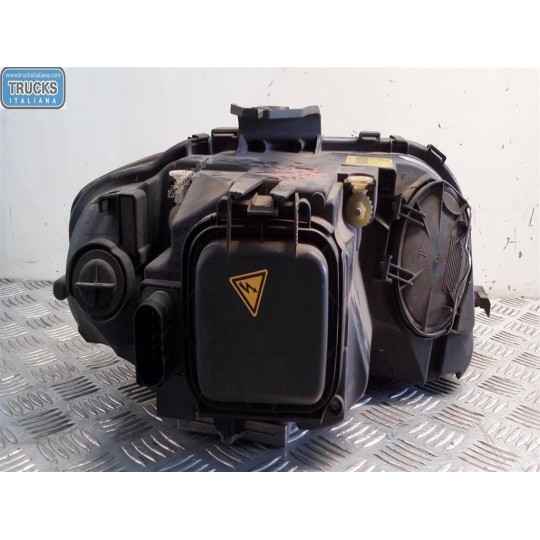 LEFT HEADLIGHT XENO LAMP  AUDI A3 2003>2005 used