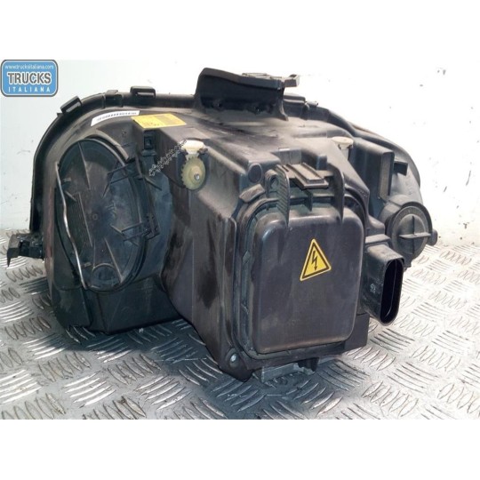 FARO ANT XENO DESTRO AUDI A3 2003>2005 usato