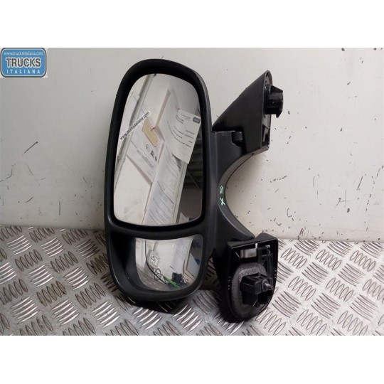 RETROVISORE ELETTRICO SINISTRO RENAULT van Trafic 2010>2014 usato