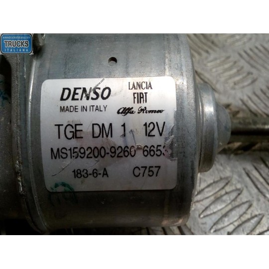 windshield wiper motor FIAT Panda Cross 2014> used