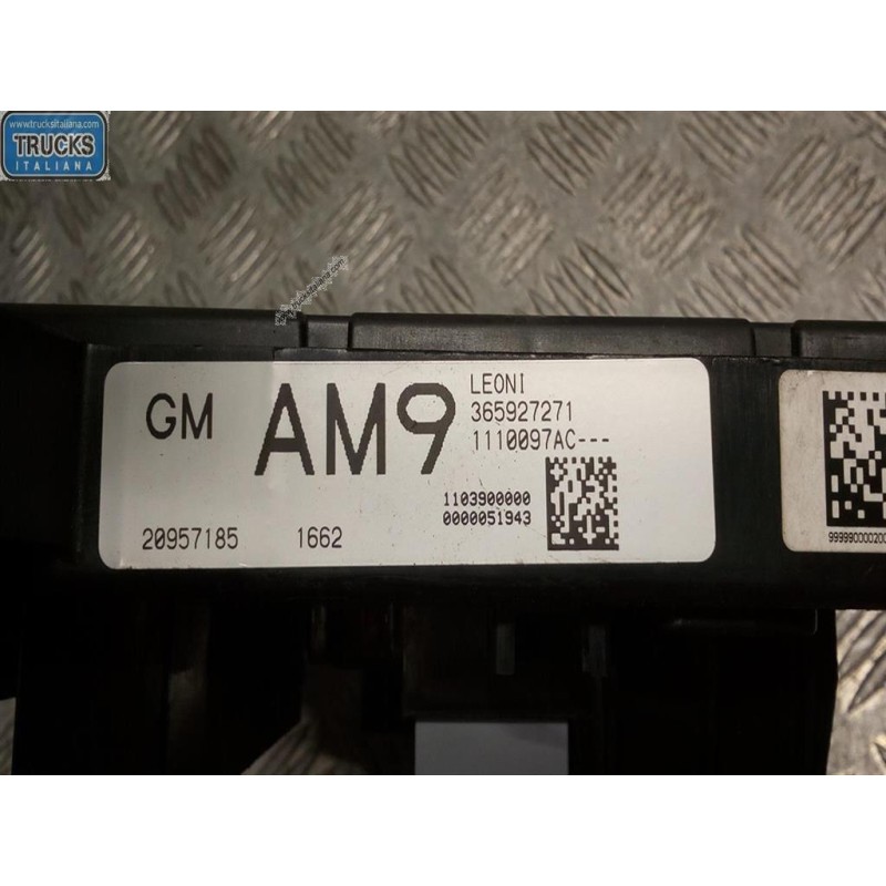 OPEL FUSE BOX OPEL Zafira C 2011>2016 used