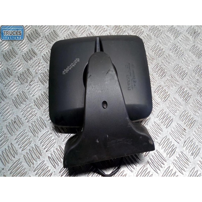 IVECO RETROVISORE GUARDARUOTA IVECO Stralis 2013> usato