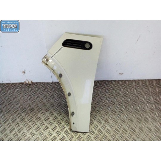 PARAFANGO ANTERIORE SINISTRO MINI R50/53  2001>2006 usato