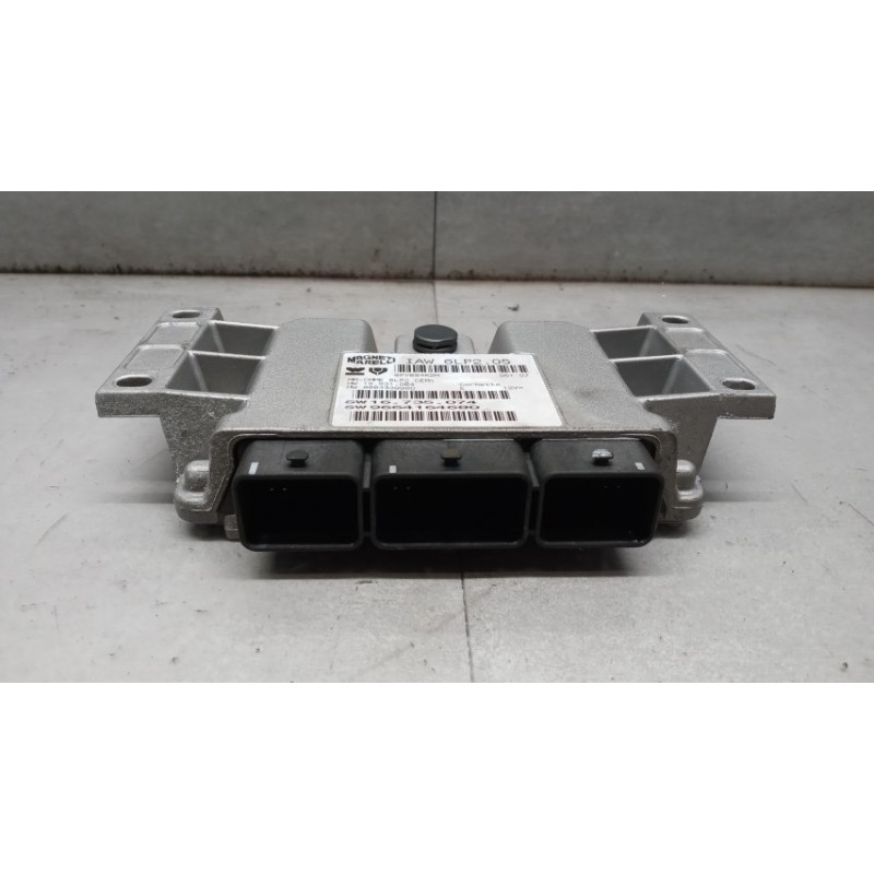 PEUGEOT ENGINE UNIT PEUGEOT 307 2005>2008 used