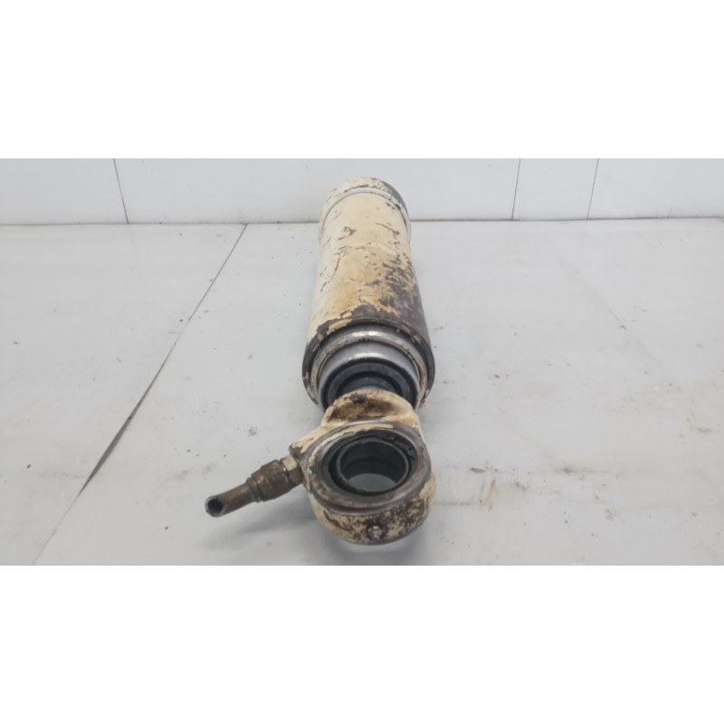 ASTRA truck HYDRAULIC CYLINDERS  ASTRA truck BM used