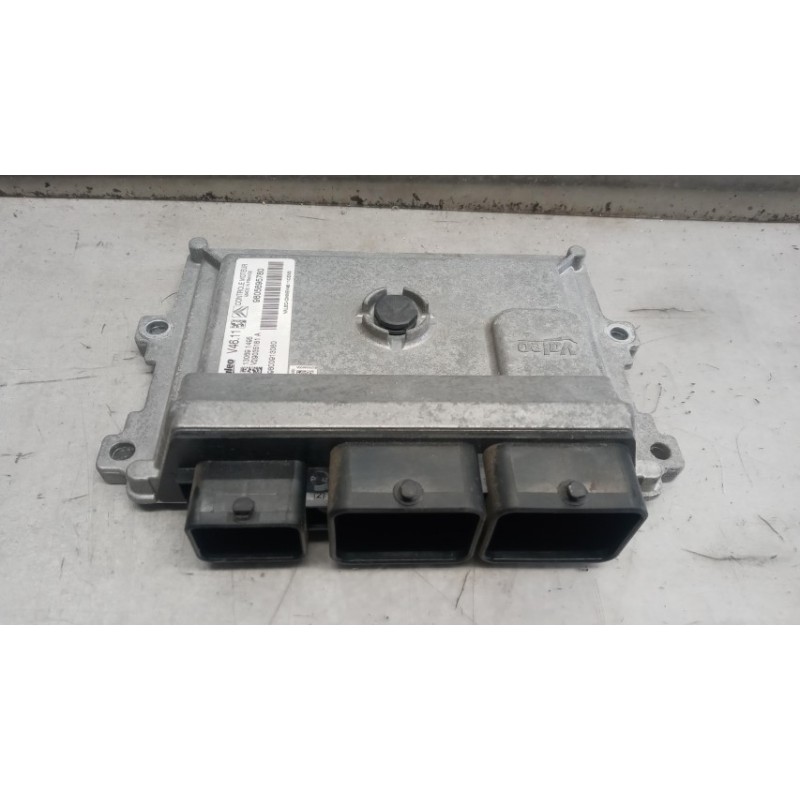 PEUGEOT ENGINE UNIT PEUGEOT 208 2012>2015 used