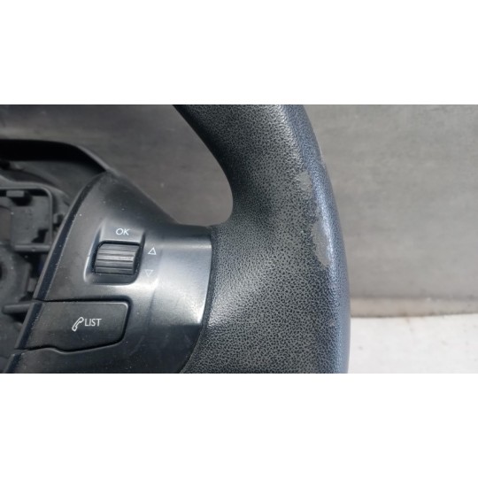 VOLANTE PEUGEOT 208 2012>2015 usato