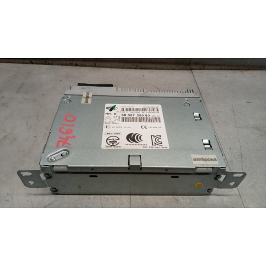 CAR RADIO PEUGEOT 208 2012>2015 used