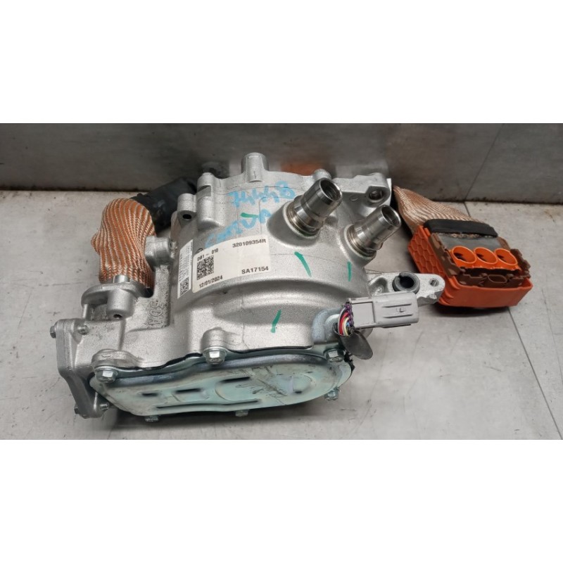 RENAULT ALTERNATOR RENAULT Captur 2019> used