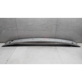 TRAVERSA ANTERIORE TOYOTA...