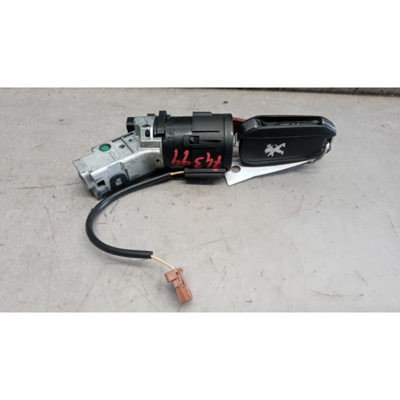 PEUGEOT ENGINE UNIT PEUGEOT 208 2015>2019 used