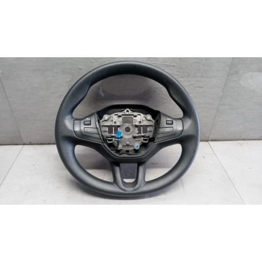 VOLANTE PEUGEOT 208 2015>2019 usato