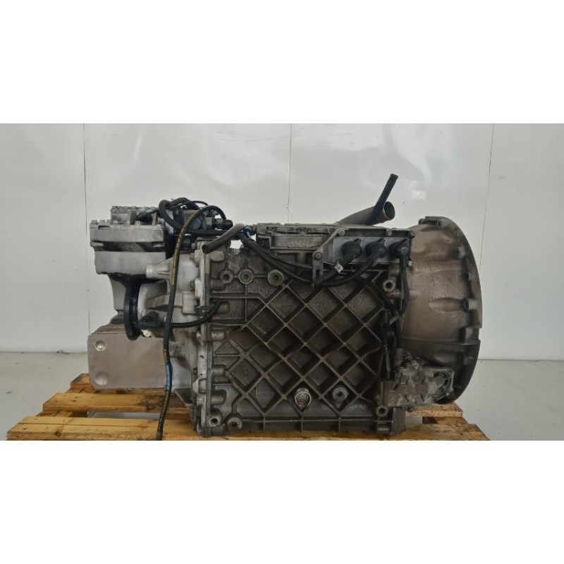 VOLVO truck GEARBOXES  VOLVO truck FH13 used