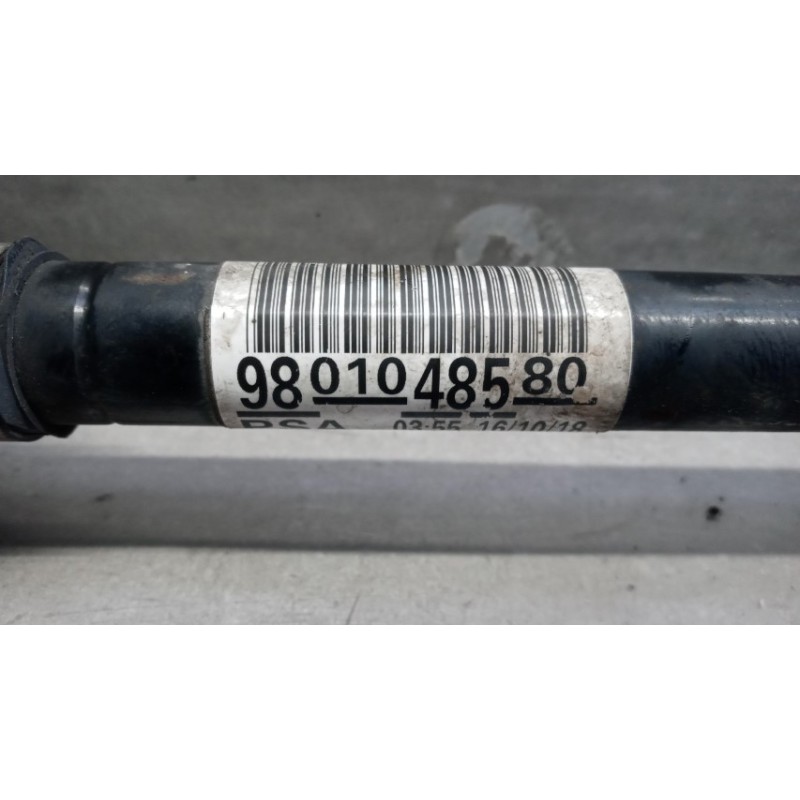 PEUGEOT FRONT HALF-AXLES LEFT  PEUGEOT 208 2015>2019 used