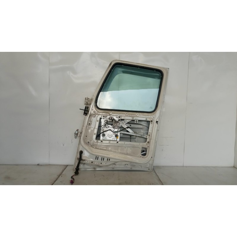 VOLVO truck RIGHT FRONT DOOR  VOLVO truck FH13 used