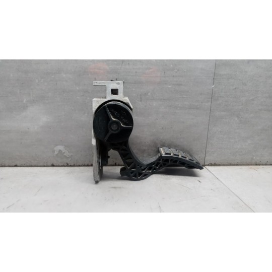 ELETRONIC THROTTLE PEDAL  VOLVO truck FH13 used