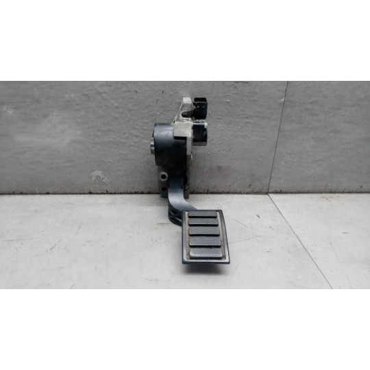 ELETRONIC THROTTLE PEDAL  VOLVO truck FH13 used