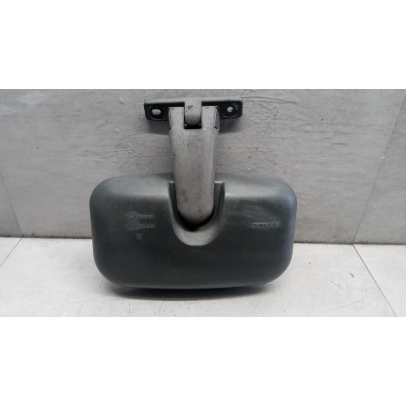 VOLVO truck RETROVISORE GUARDARUOTA VOLVO truck FH13 usato