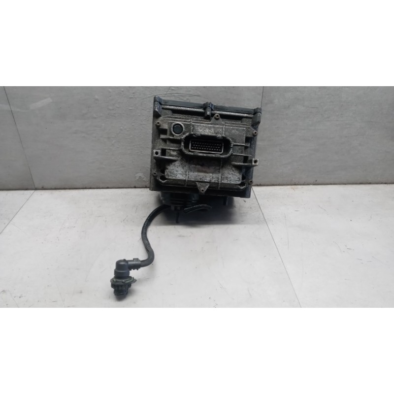 VOLVO truck ADBLUE PUMP VOLVO truck FH13 used