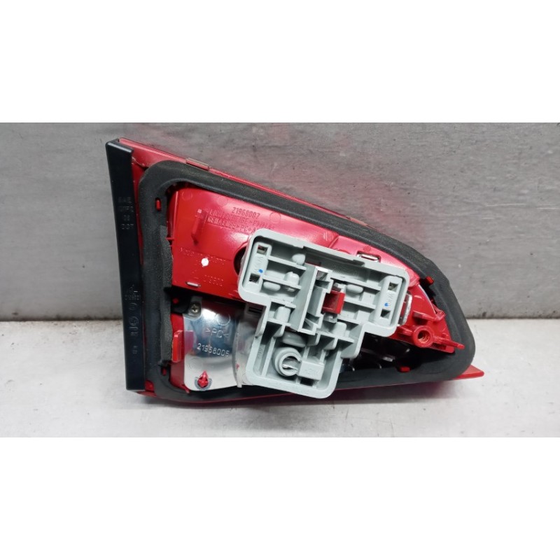 AUDI FARO POSTERIORE INTERNO DESTRO AUDI A4 2007>2011 usato