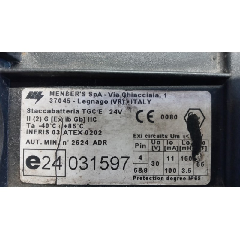 VOLVO truck STACCABATTERIA VOLVO truck FH13 usato