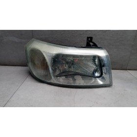 RIGHT HEADLIGHT FORD van...