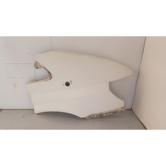 PARAFANGO ANTERIORE DESTRO FORD van Transit 2000>2006 usato