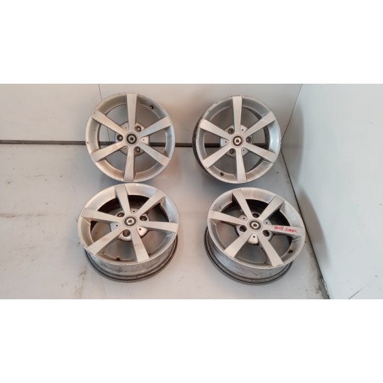 KIT 4 CERCHI IN LEGA SMART Fortwo 2007>2015 usato