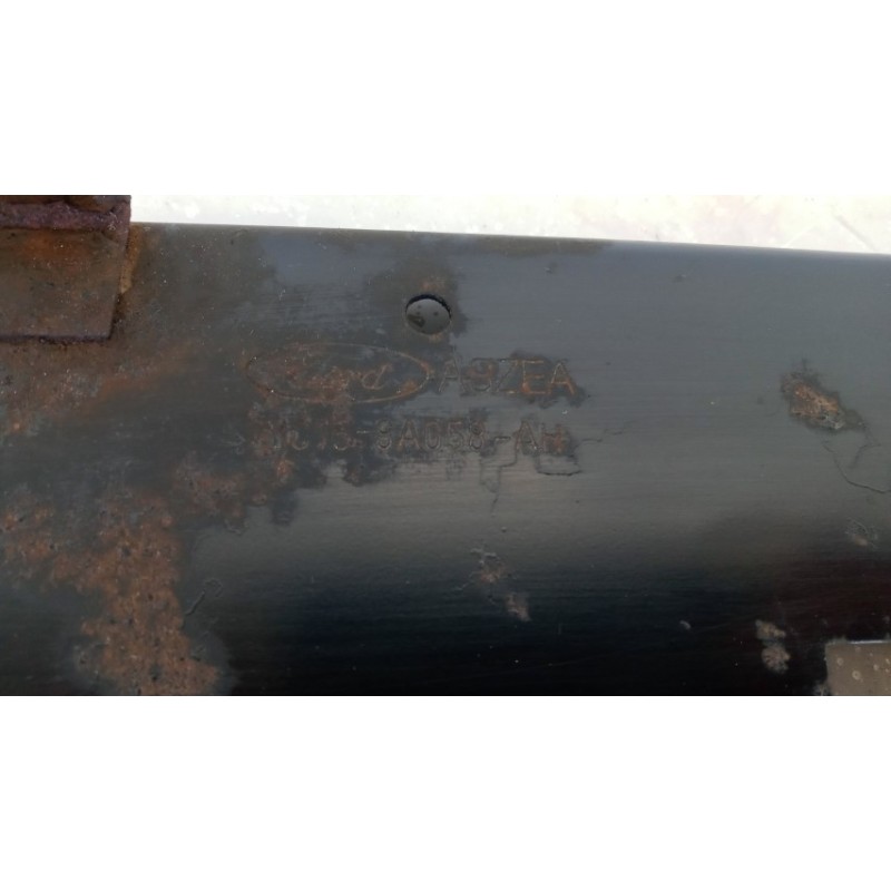 FORD van RIVESTIMENTO SUPERIORE ANTERIORE FORD van Transit 2000>2006 usato