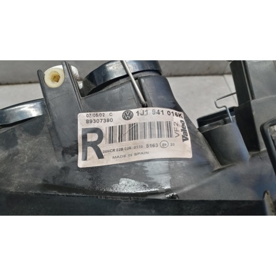 FARO ANTERIORE DESTRO VOLKSWAGEN Golf 4 1997>2003 usato