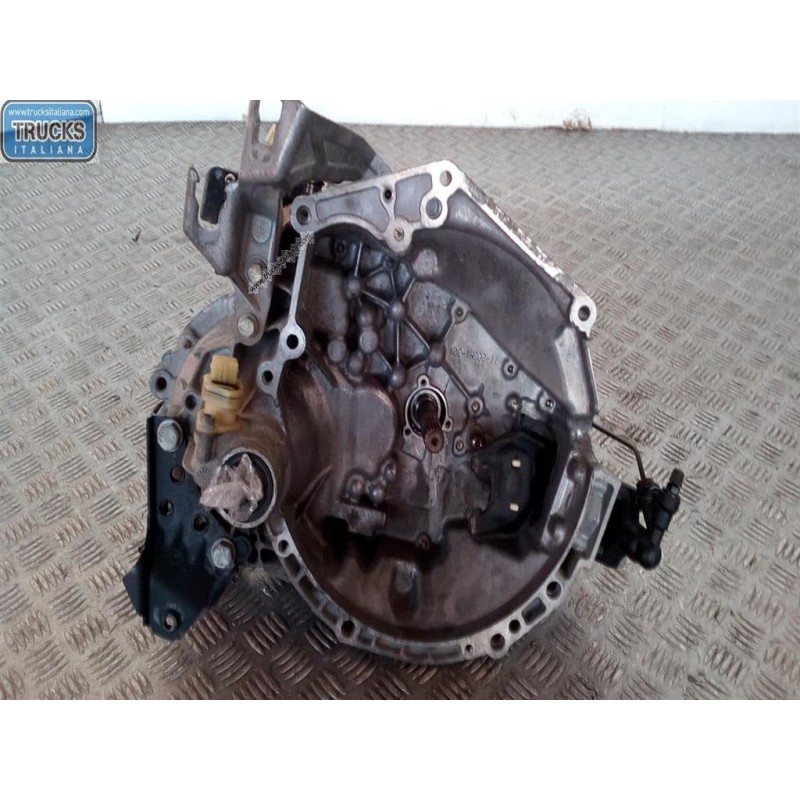 PEUGEOT GEARBOXES  PEUGEOT 1007 2005> used