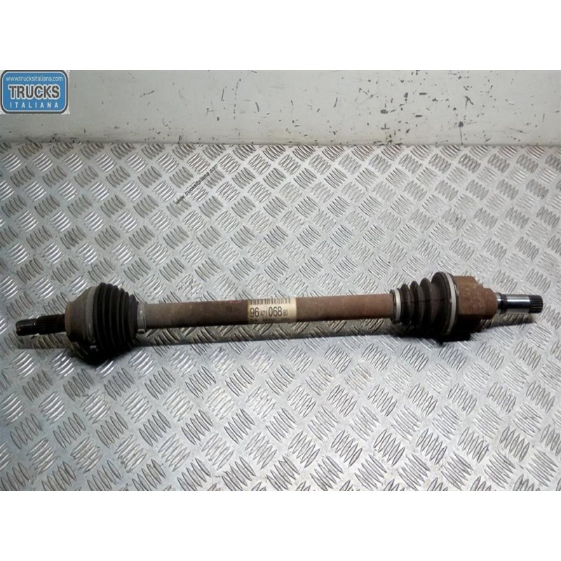 PEUGEOT FRONT HALF-AXLES RIGHT  PEUGEOT 1007 2005> used