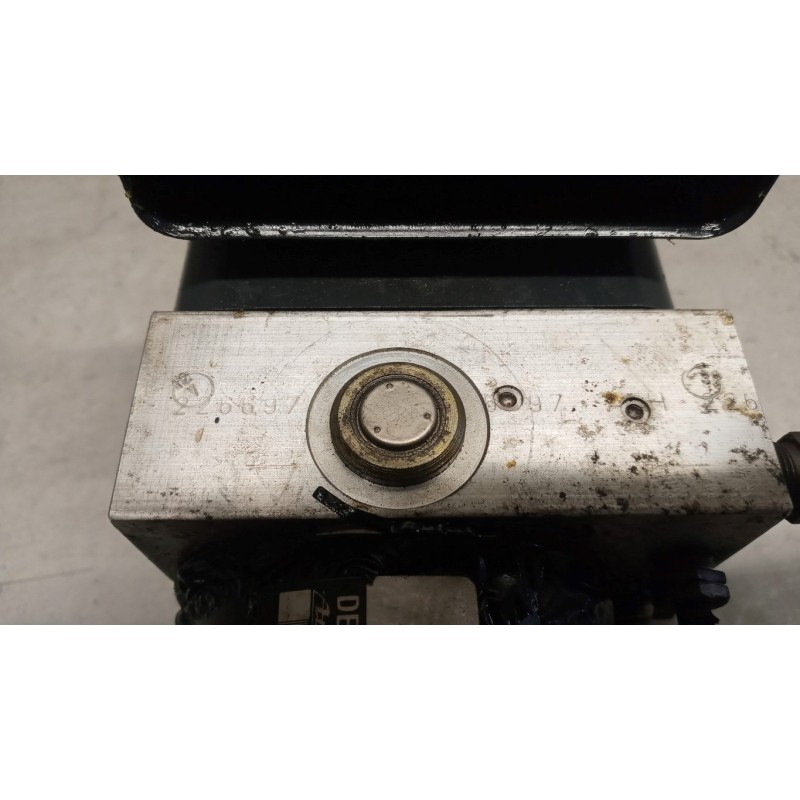 PEUGEOT ABS SYSTEM PEUGEOT 1007 2005> used