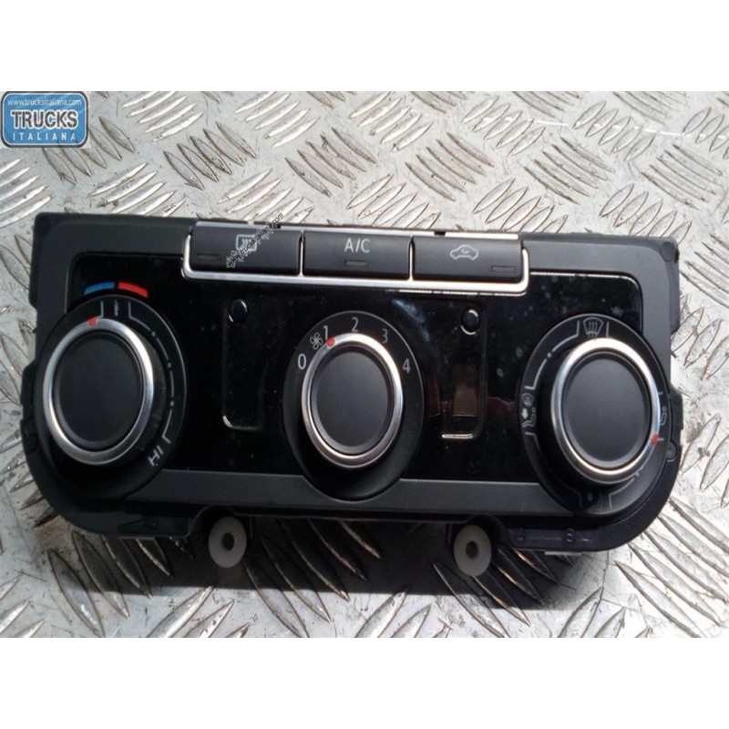 VOLKSWAGEN CENTRALINA CLIMATIZZATORE VOLKSWAGEN Golf 6 2008>2012 usato