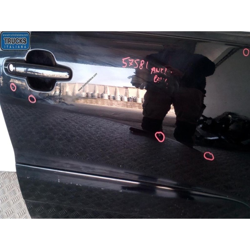 TOYOTA RIGHT FRONT DOOR  TOYOTA Rav 4 2002>2006 used