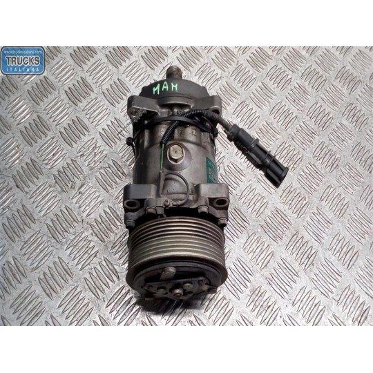AIR CONDITIONER COMPRESSOR MAN TGM used