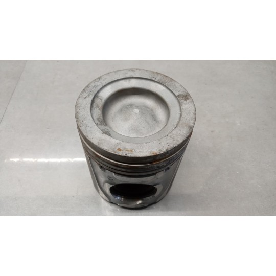 PISTON ENGINE  IVECO Stralis 2013> used