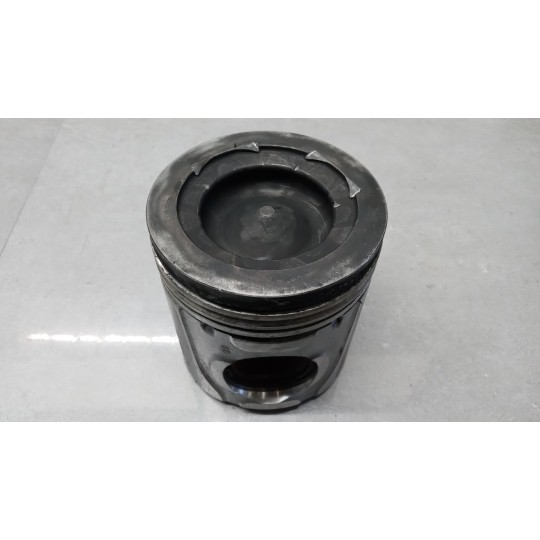 PISTON ENGINE  IVECO Stralis 2013> used