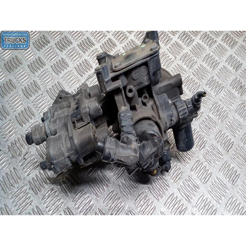 IVECO ESSICCATORE IVECO Stralis 2013> usato